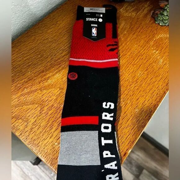 NWT Stance Black & Red Casual NBA Raptors Socks Men 6- 8.5 Women 8 -10.5 #S4 - Picture 2 of 6